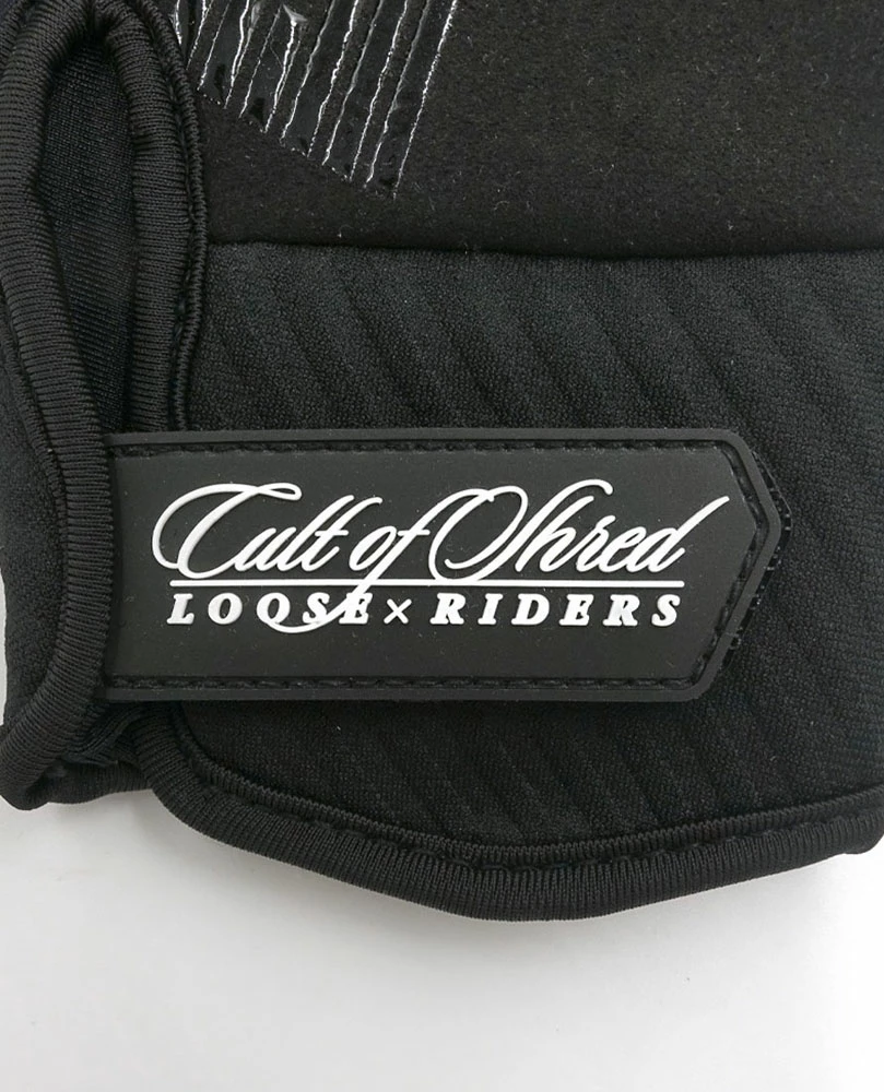 LOOSE RIDERS Black Label - MTB Rain Gloves – Image 4