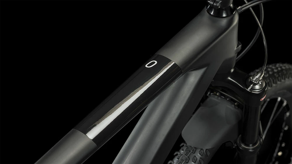 Cube Reaction C:62 ONE Carbon´n´white – Image 3